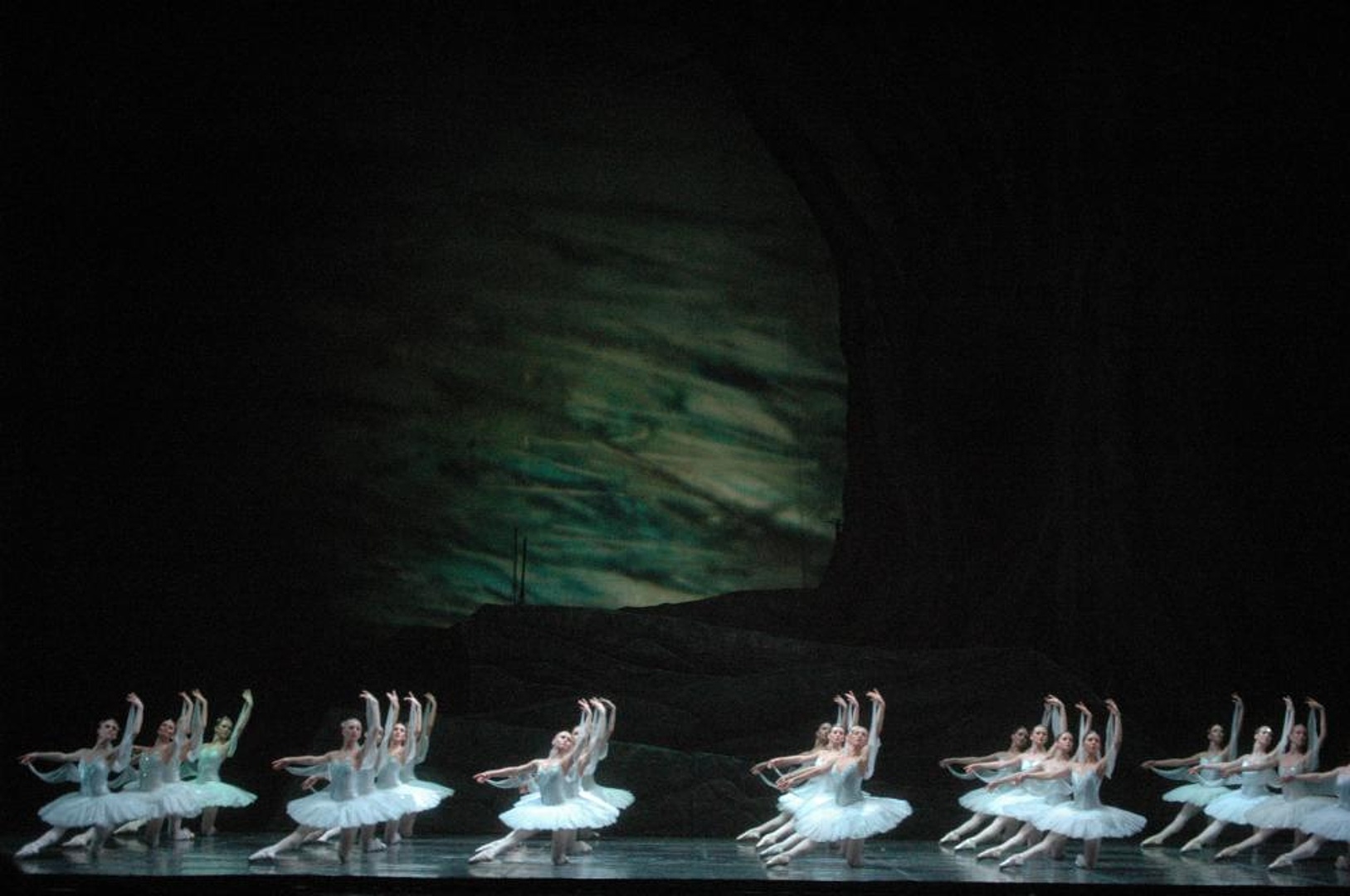 „Bajadera” Ludwig Minkus/ John Lanchbery 2004-05-15
