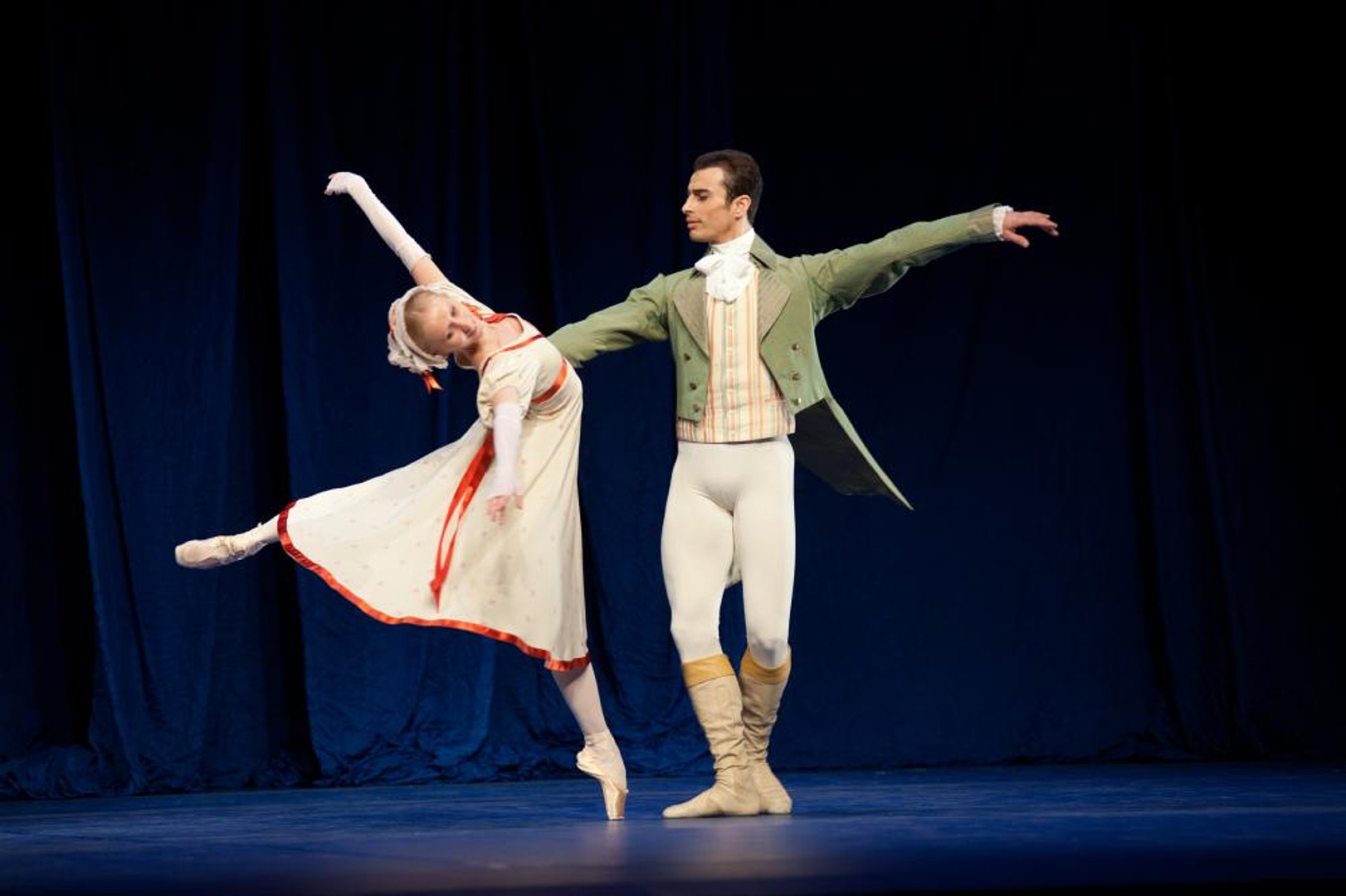 "Sen nocy letniej" Felix Mendelssohn Bartholdy, György Ligeti / John Neumeier premiera polska 2013-03-15