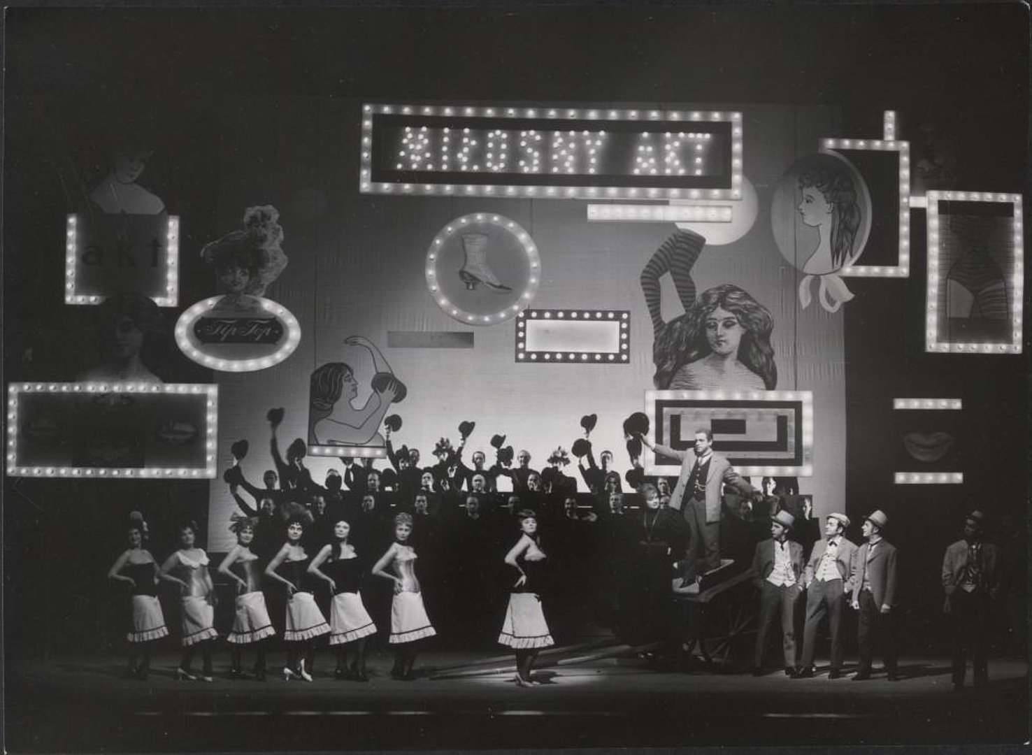 „Rozkwit i upadek miasta Mahagonny” Kurt Weill 06-12-1963