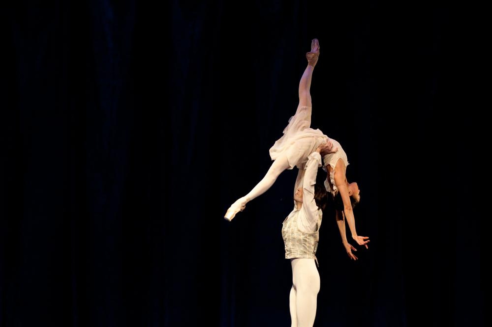 "Sen nocy letniej" Felix Mendelssohn Bartholdy, György Ligeti / John Neumeier premiera polska 2013-03-15