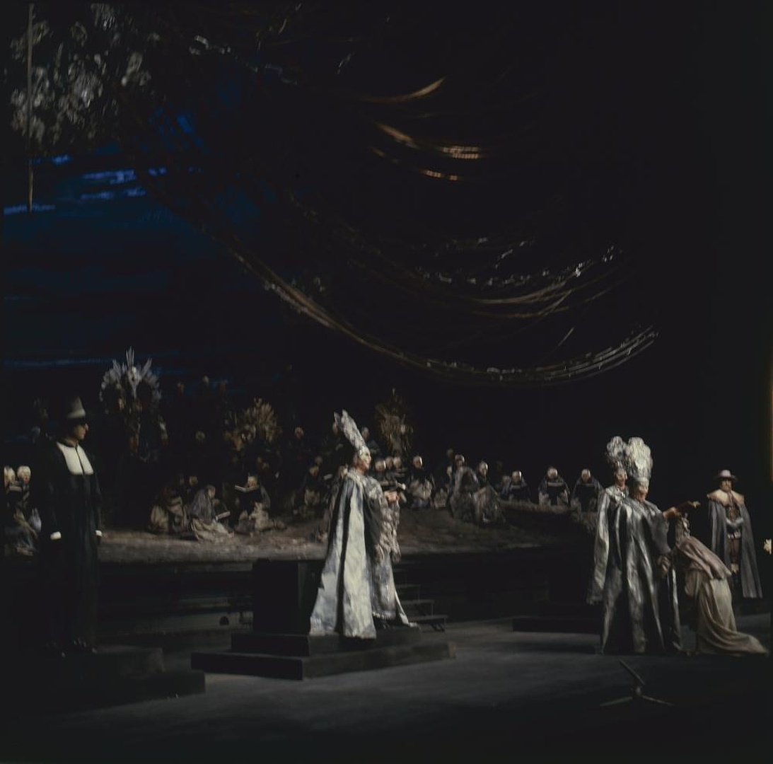 „Diabły z Loudun” Krzysztof Penderecki 08-06-1975