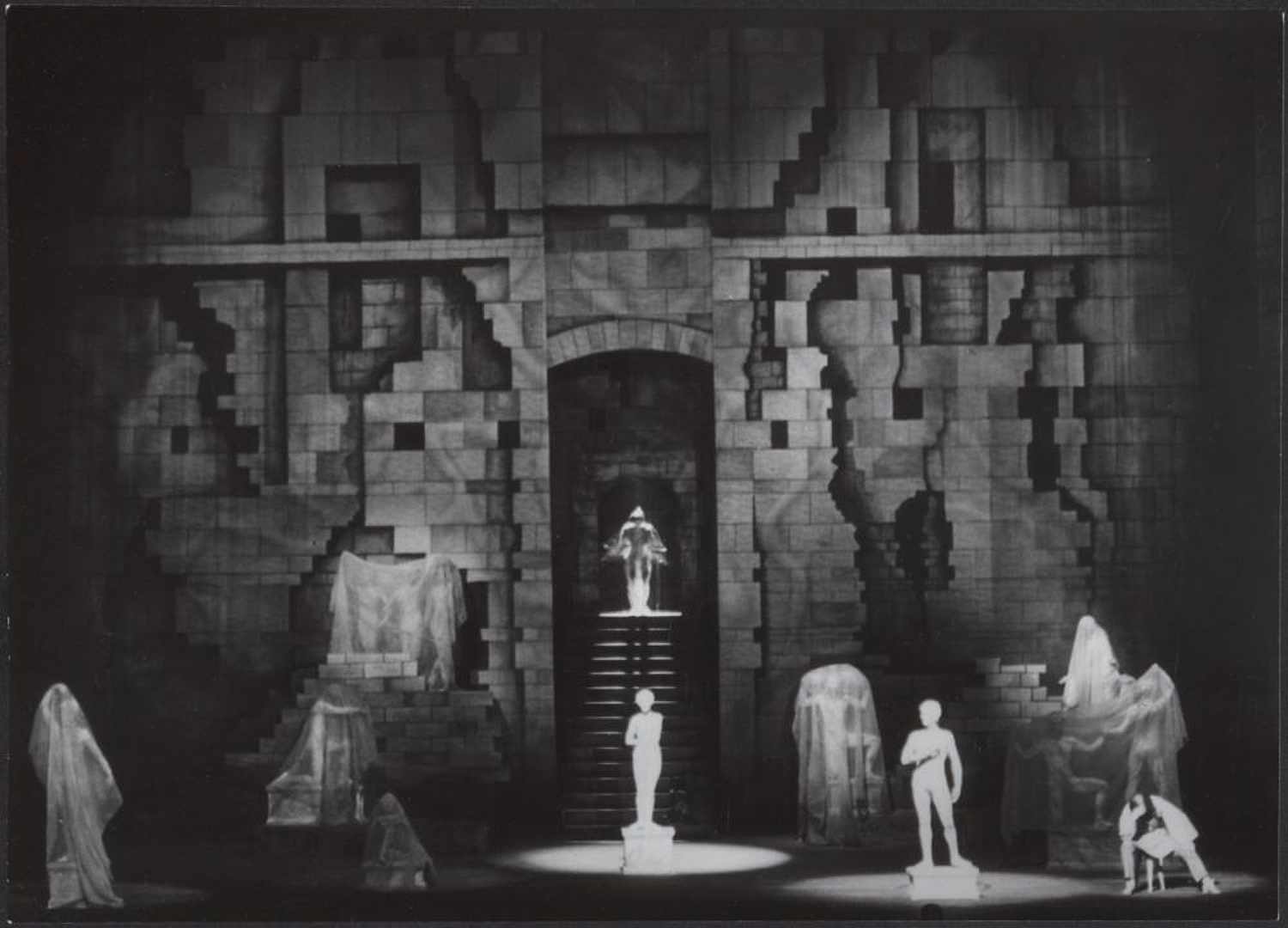 „Rzeźby mistrza Piotra” Romuald Twardowski 1974-09-29