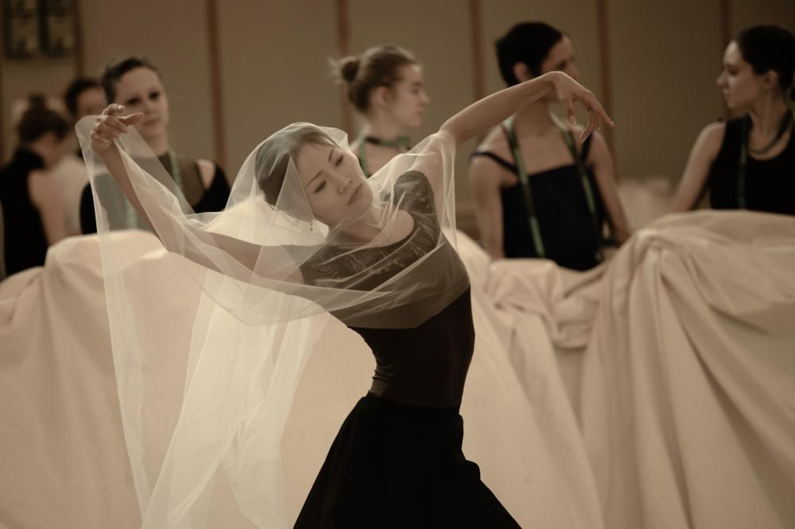 "Sen nocy letniej" Felix Mendelssohn Bartholdy, György Ligeti / John Neumeier premiera polska 2013-03-15