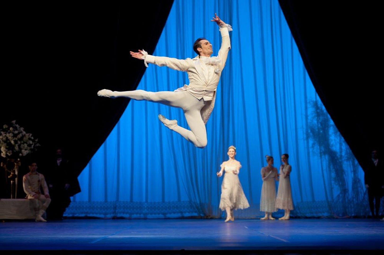 "Sen nocy letniej" Felix Mendelssohn Bartholdy, György Ligeti / John Neumeier premiera polska 2013-03-15