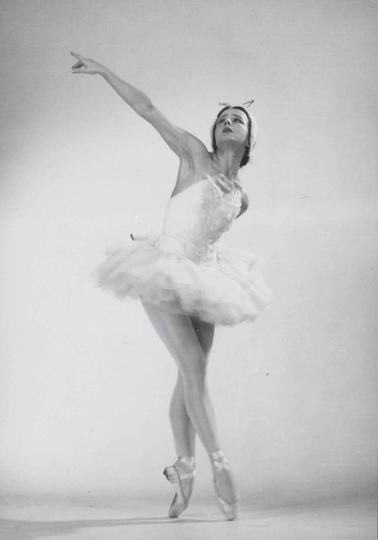 „Jezioro łabędzie” Piotr Czajkowski 1961-01-12